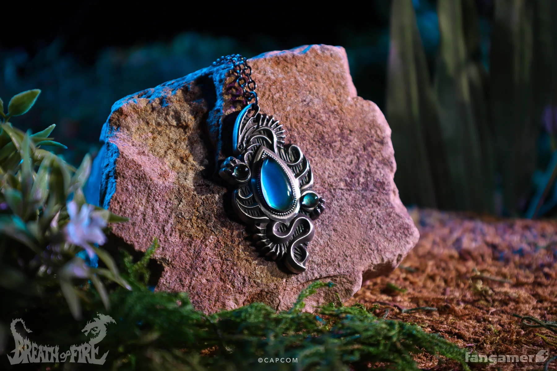 Dragon Tear Color-Changing Necklace - Image 9
