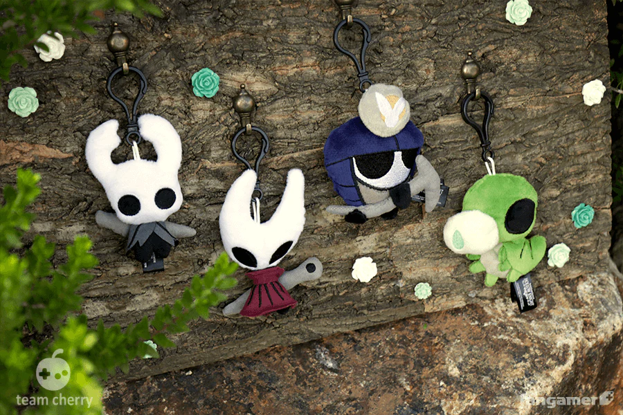 Hornet Critter Cling - Image 6