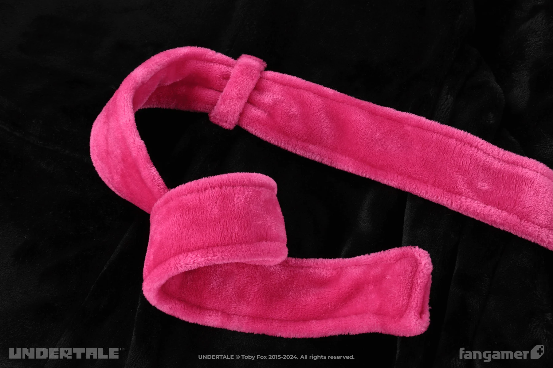 MTT Brand Robe - Image 10