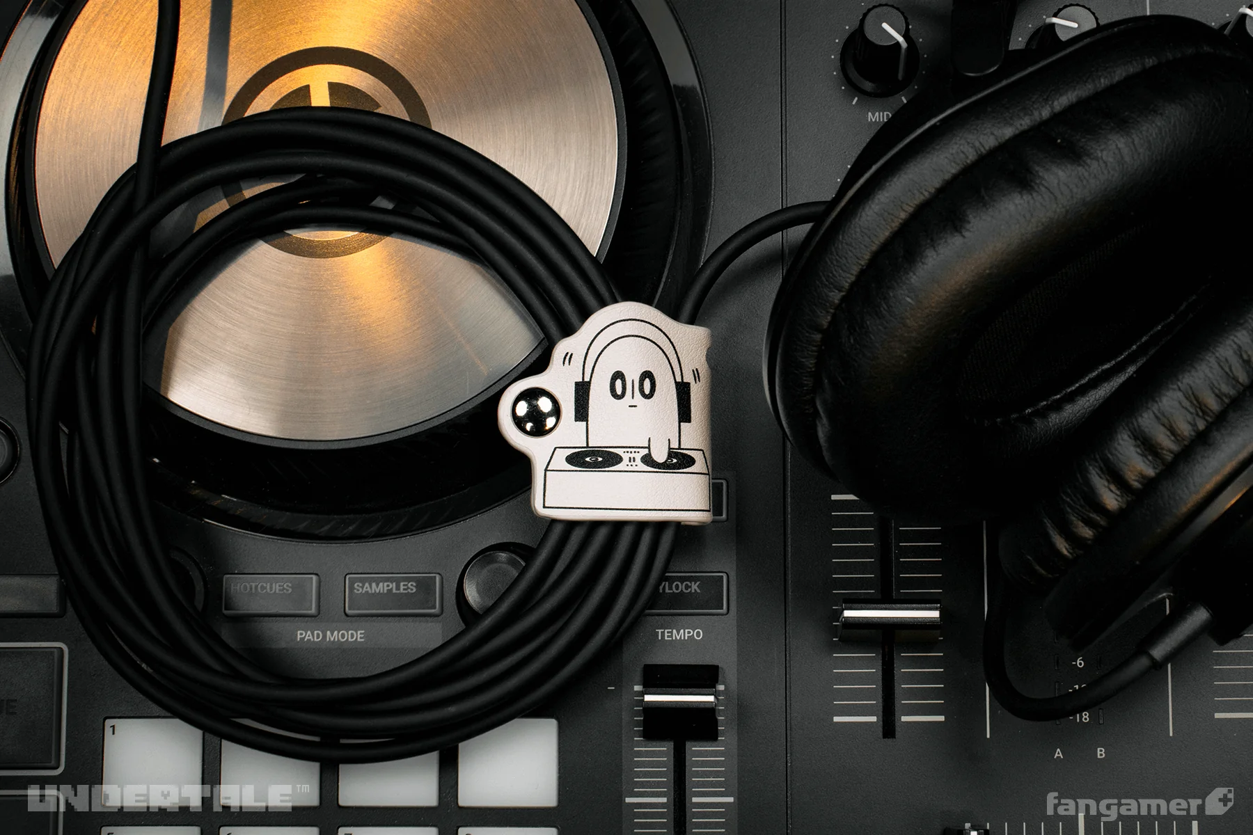 Napstablook Earphone Cable Clip - Image 6