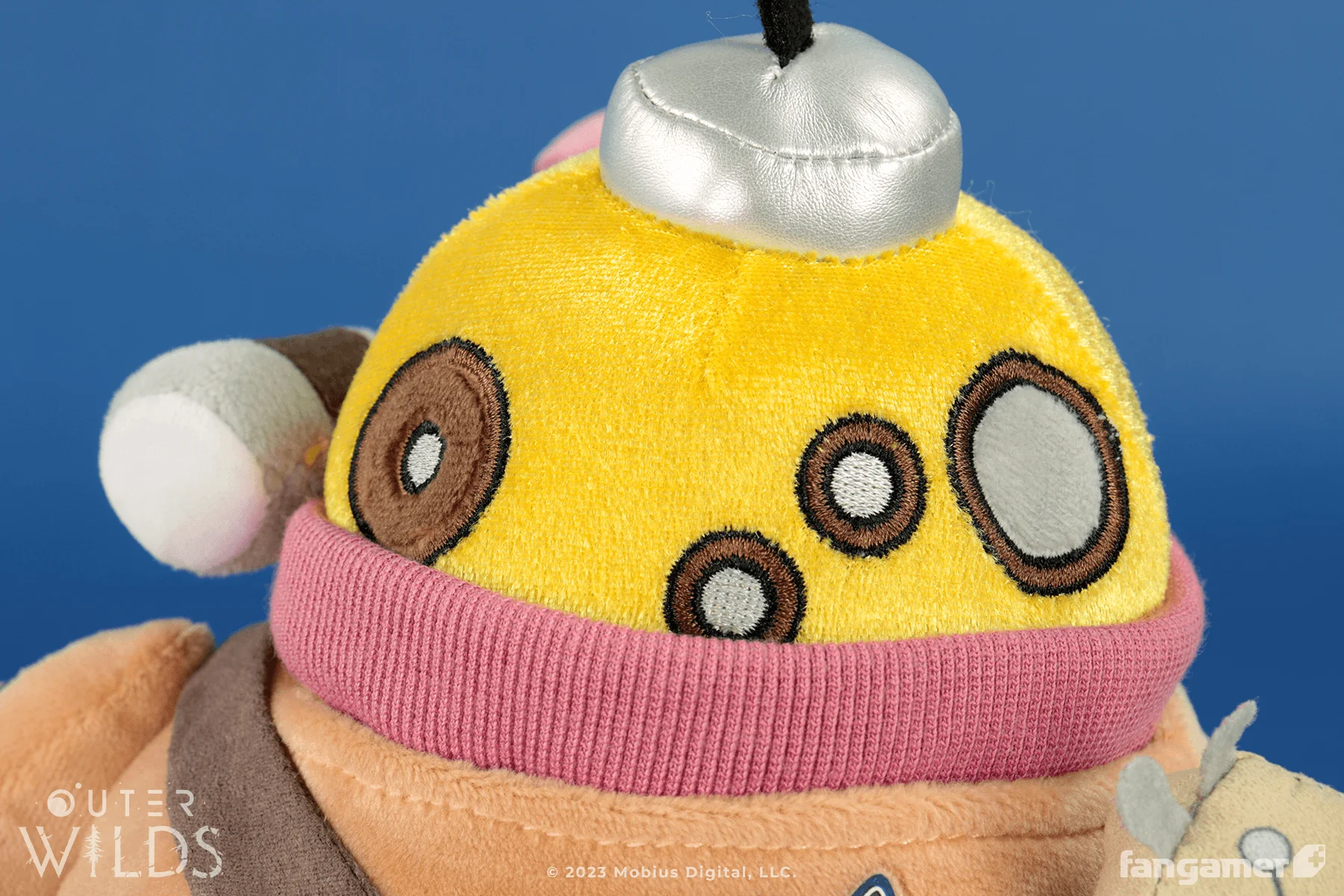 Traveler Riebeck Plush - Image 5