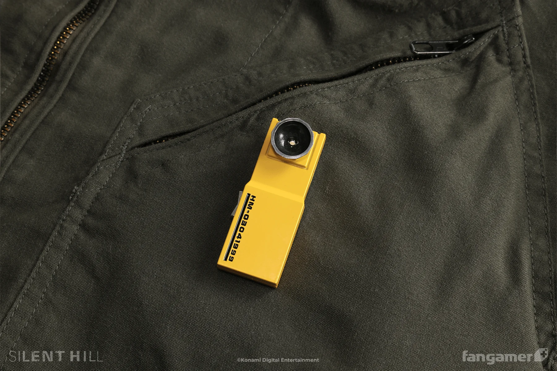 Harry's Flashlight LED Pin - Image 8